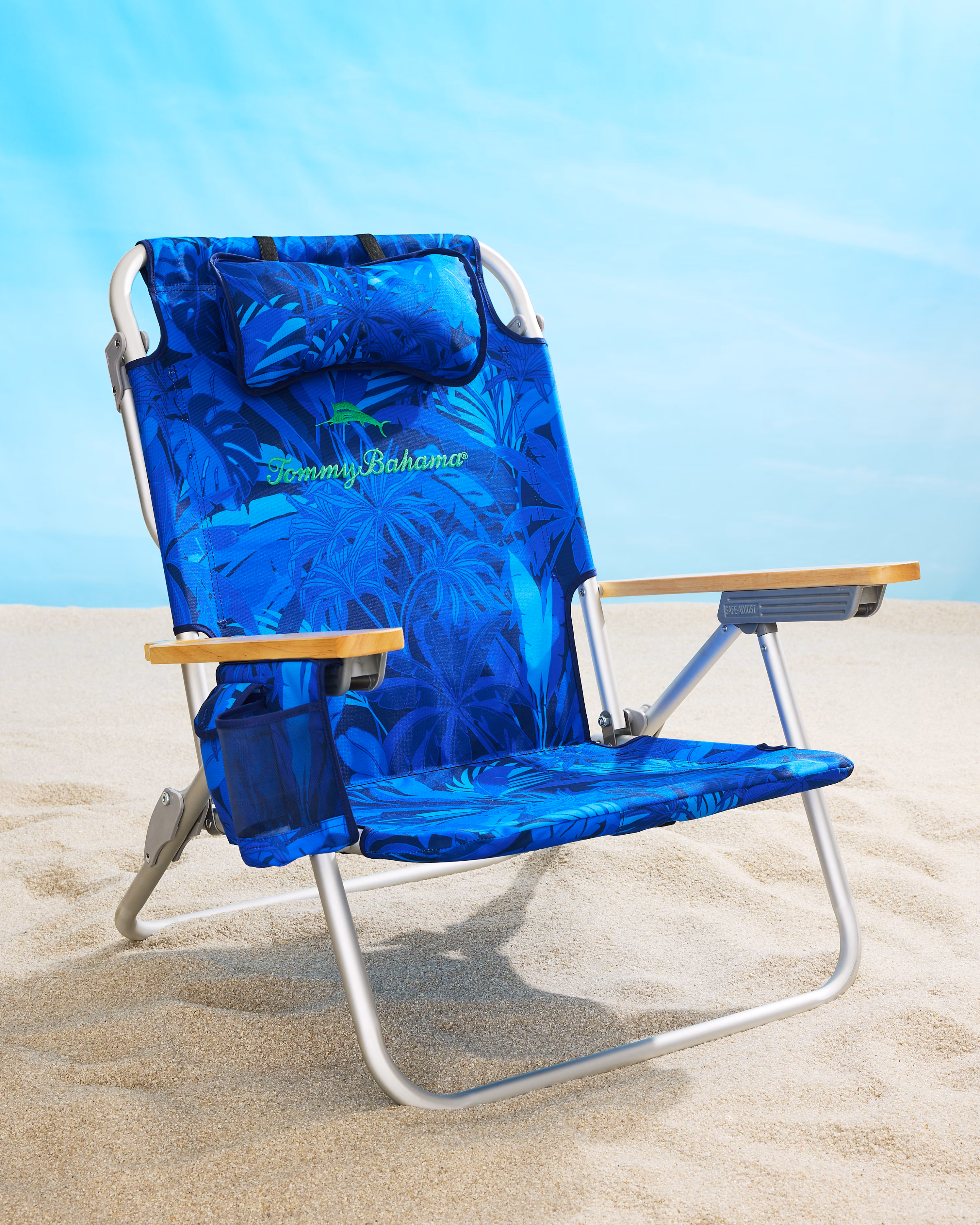 Tommy Bahama Beach Chair Set – 2 Chairs